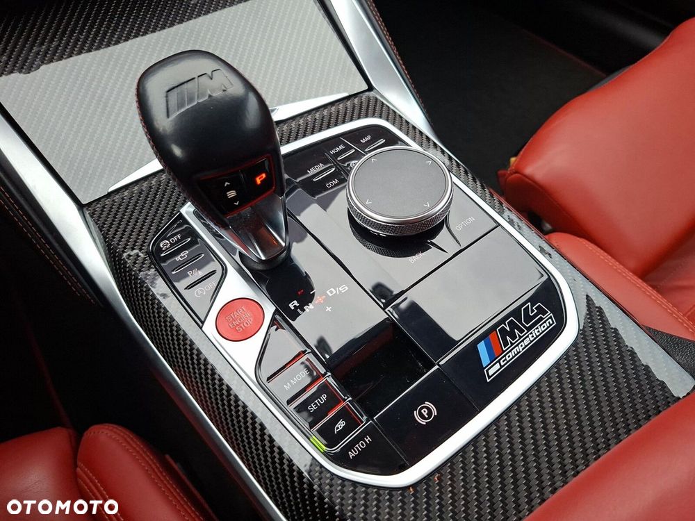 BMW M4 Competition M xDrive sport - 17