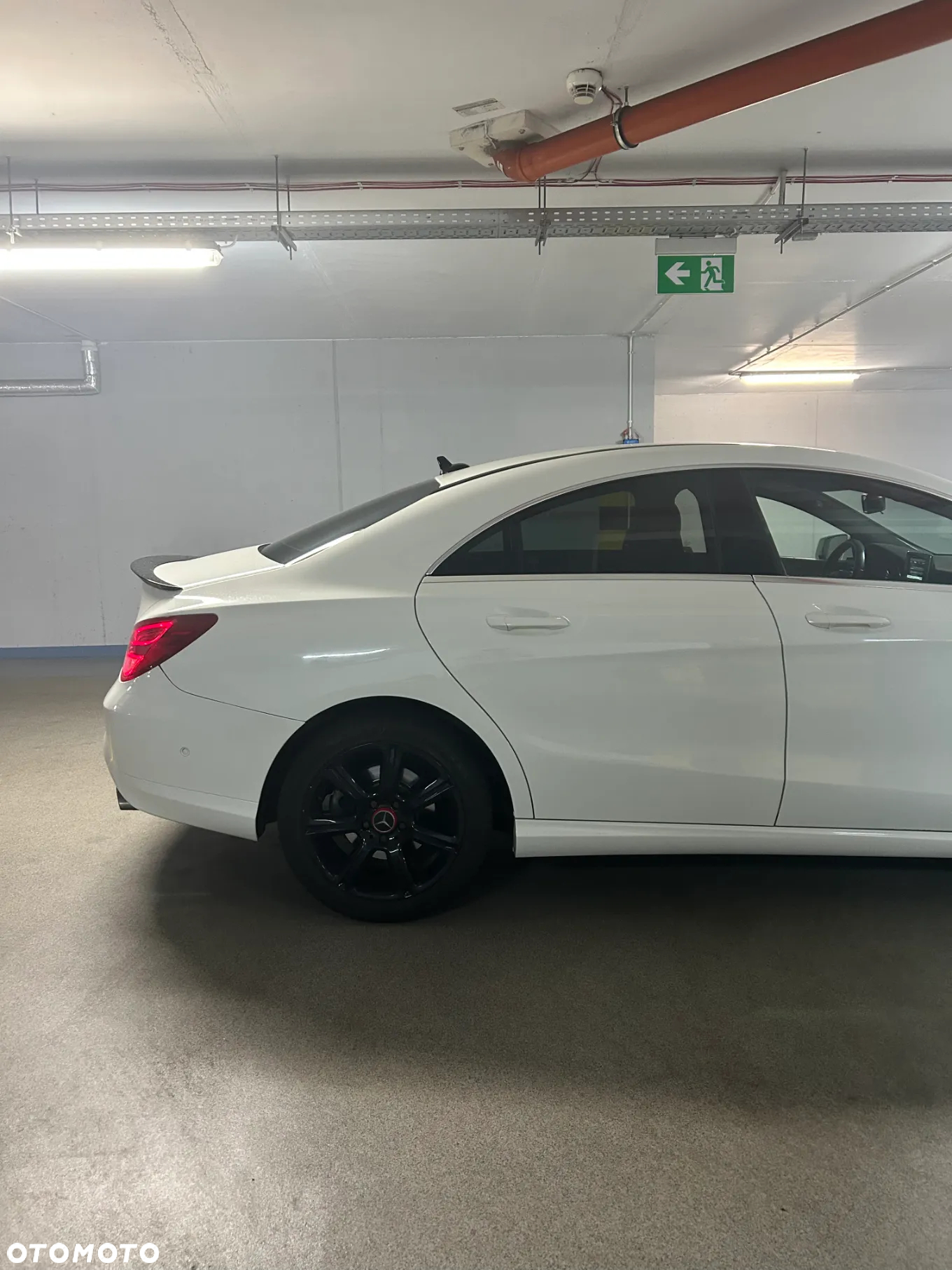 Mercedes-Benz CLA 180 - 8