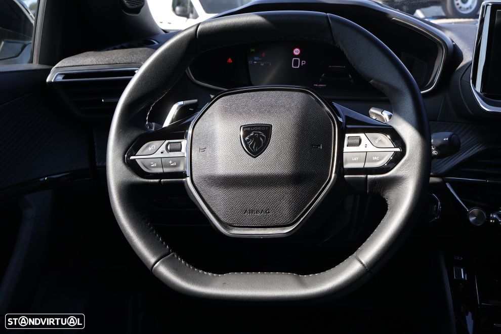 Peugeot 2008 1.2 Hybrid Allure e-DCS6 - 9