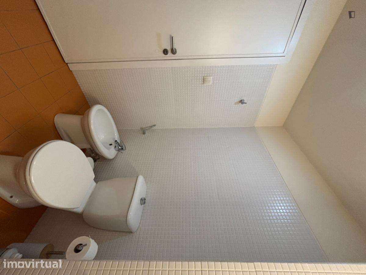 Apartamento com 2 quartos - localizado em Cedofeita Porto - Grande imagem: 3/21