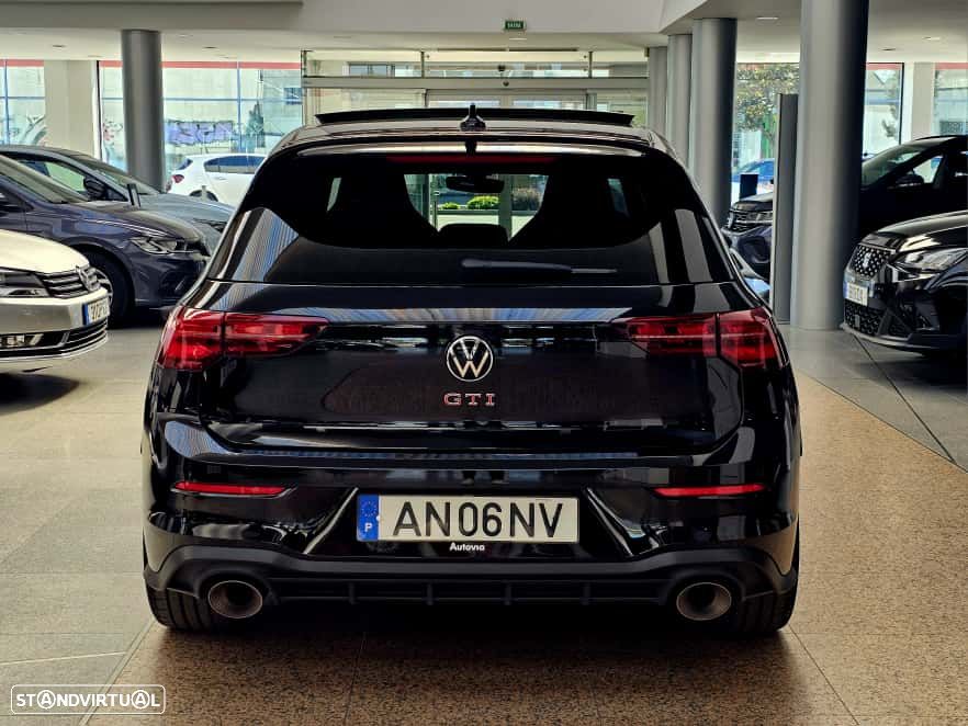 VW Golf 2.0 TSI GTI Clubsport 45 Years DSG - 5