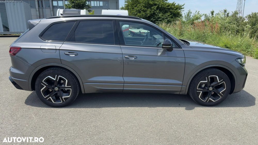 VOLKSWAGEN Touareg 2025 — imagine 3