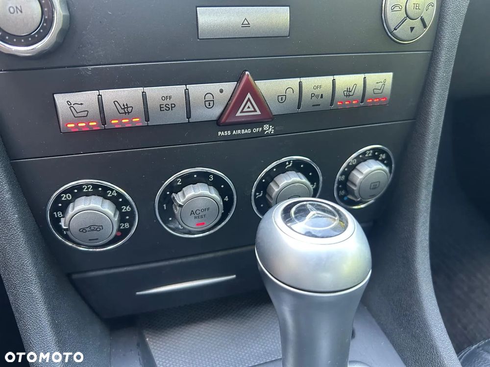 Mercedes-Benz SLK - 13