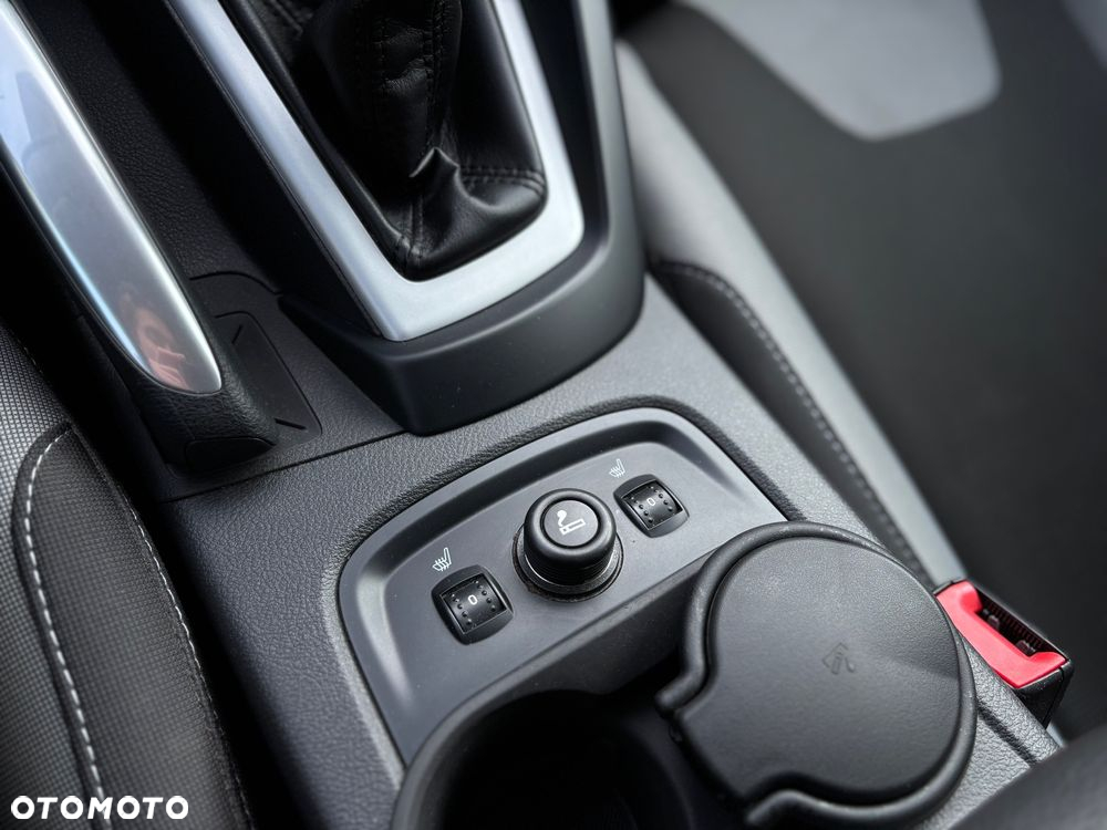 Ford Focus 1.0 EcoBoost Start-Stopp-System Champions Edition - 19