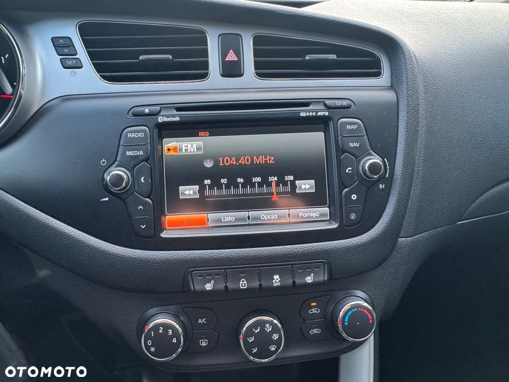Kia Ceed 1.4 CRDi 90 ISG Spirit - 20