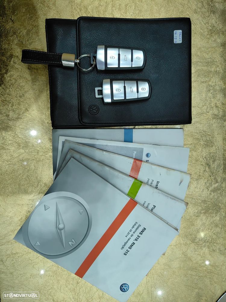 VW Passat Variant 1.6 TDI Confortline Navig - 20