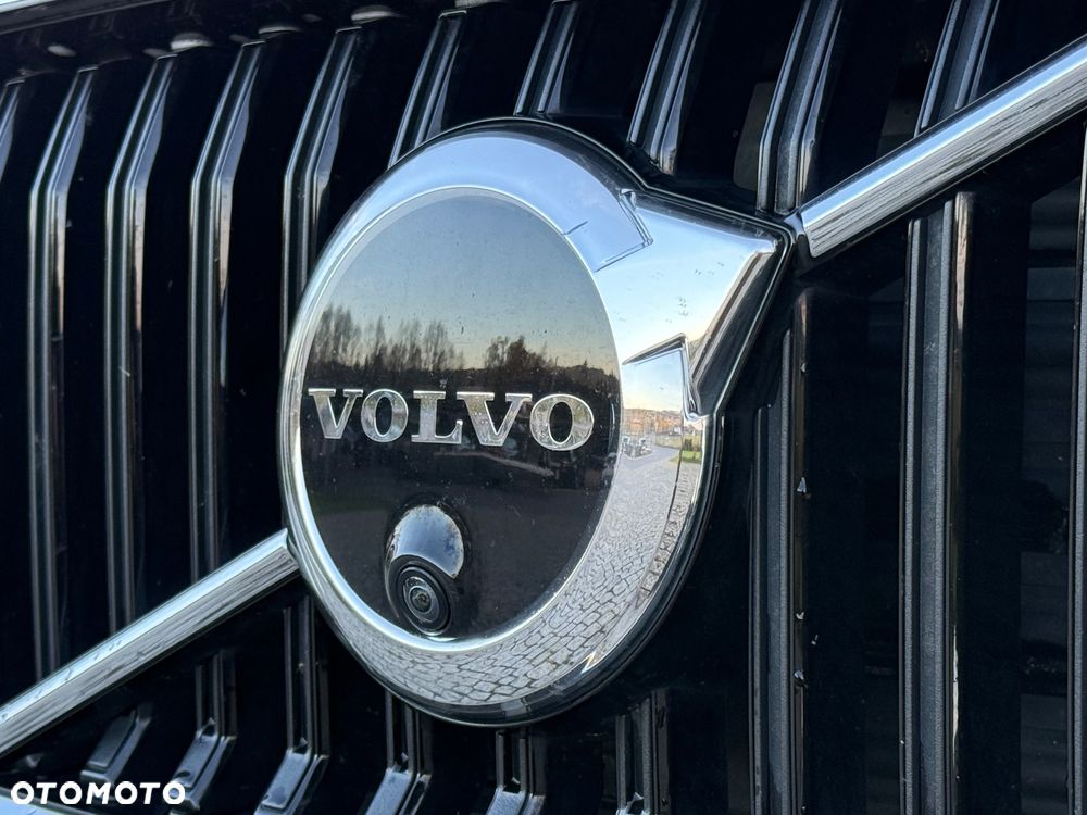 Volvo XC 60 B4 D Geartronic Momentum Pro - 38
