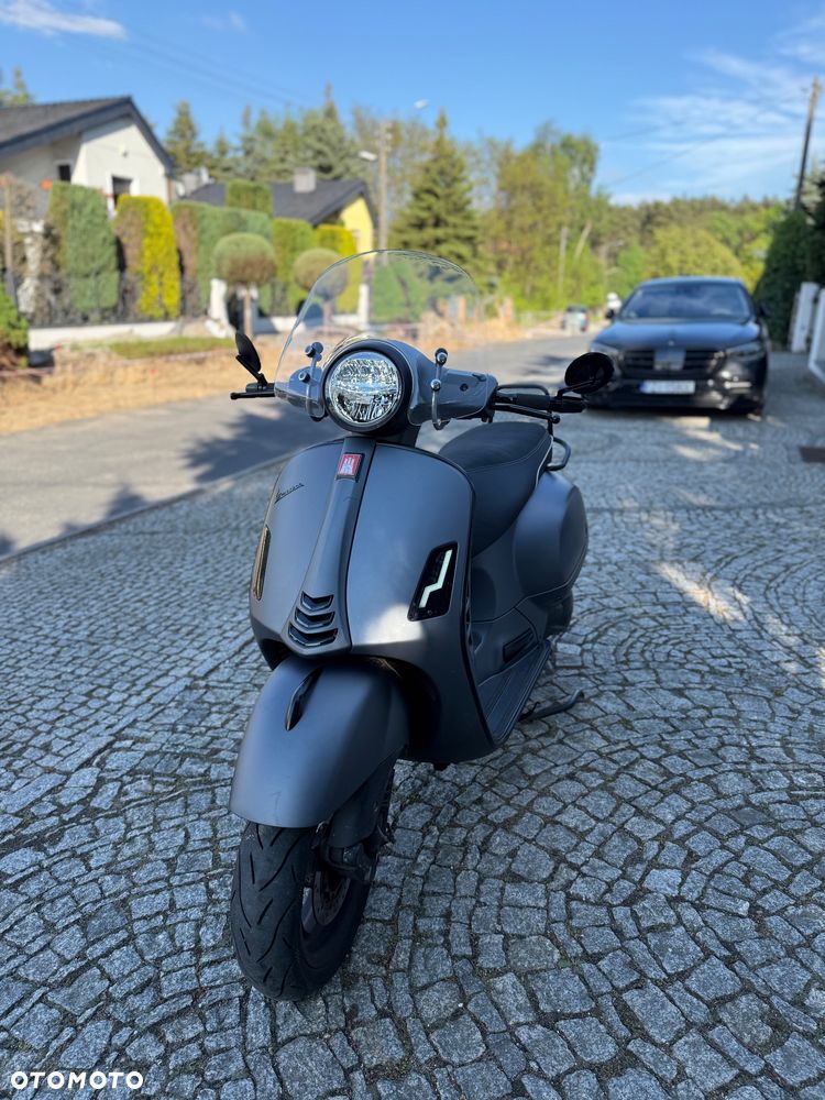 Vespa GTS - 1