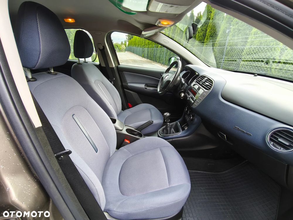 Fiat Bravo 1.4 T-JET 16V Dynamic - 20