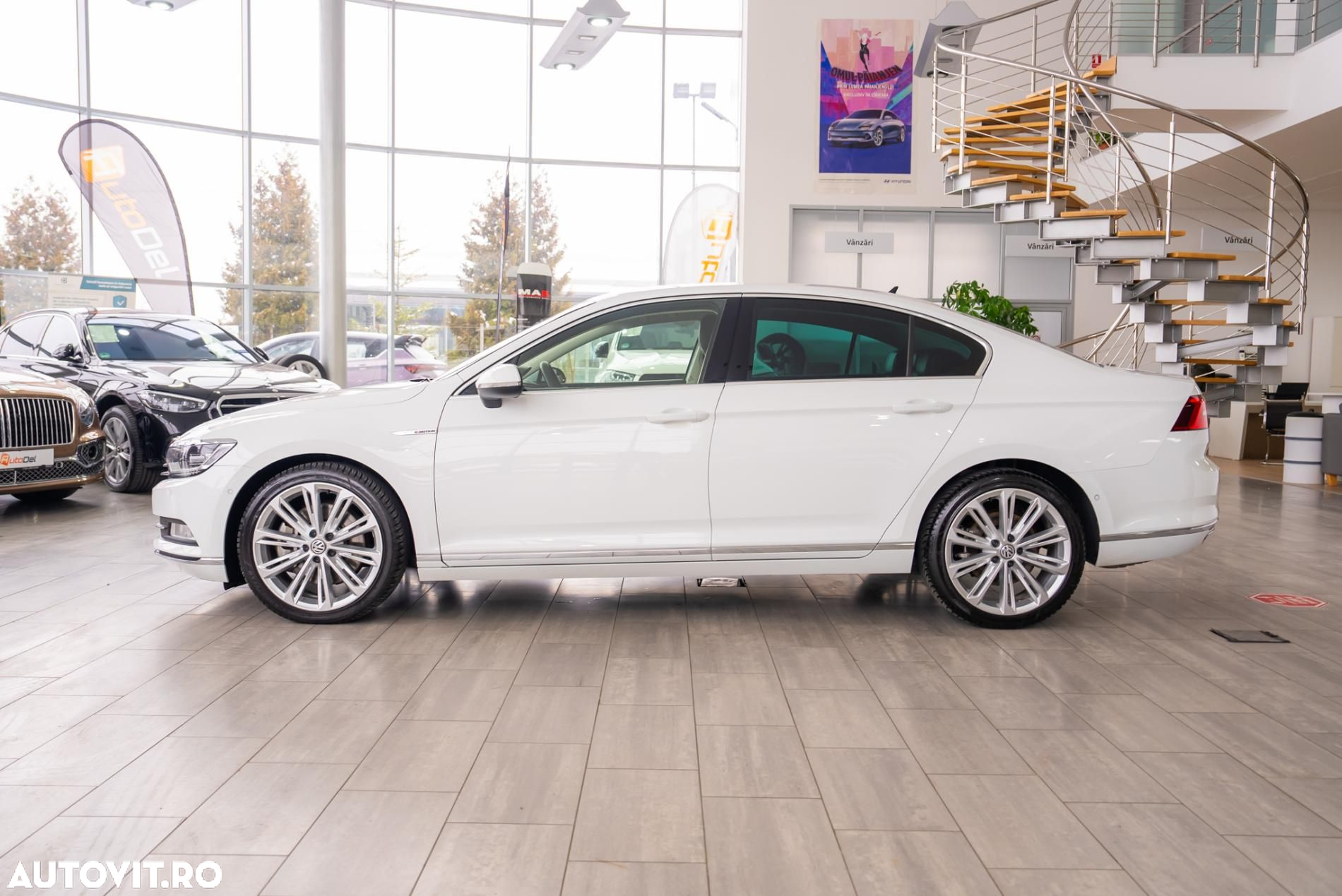 Volkswagen Passat 2.0 BiTDI DSG 4Mot Highline - 10