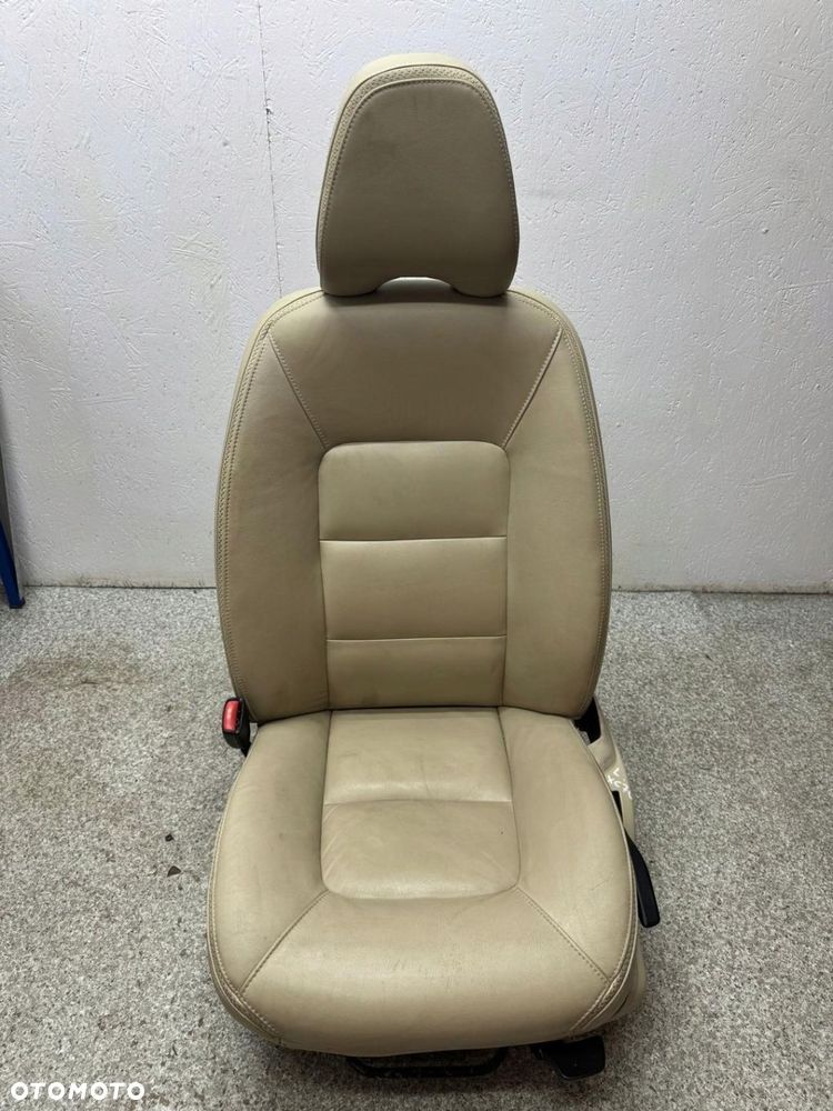 FOTEL LEWY VOLVO XC70 III 2007-2016 SKÓRA