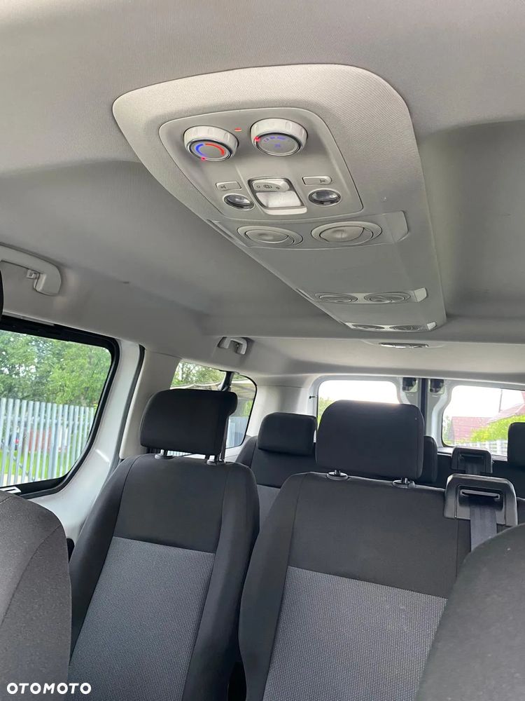 Opel Vivaro Kombi 2.0 CDTI Extra Long 2,8t Enjoy - 23