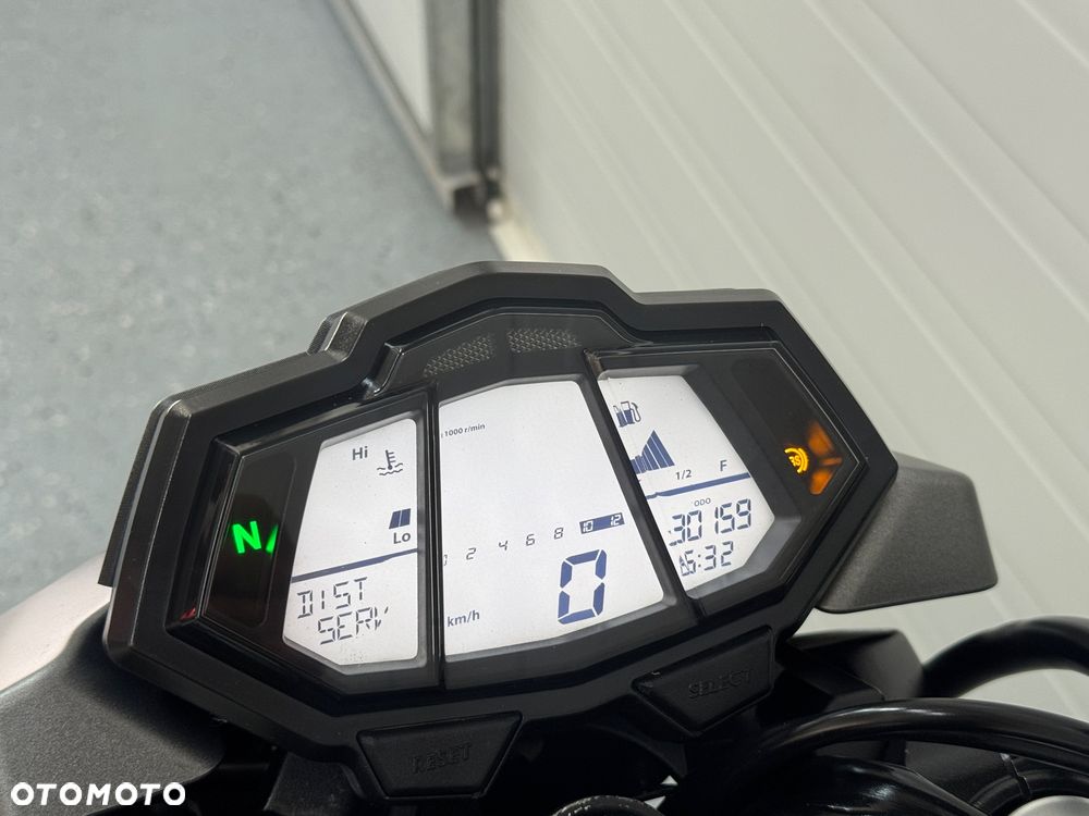 Yamaha MT - 20