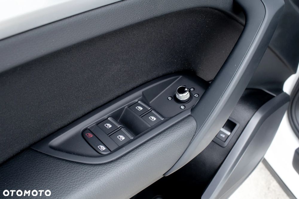 Audi Q5 Sportback 40 TFSI mHEV Quattro S Line S tronic - 19