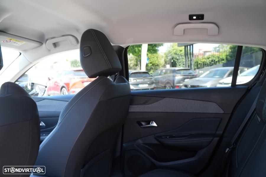 Peugeot 308 PureTech 130 EAT8 Allure - 6