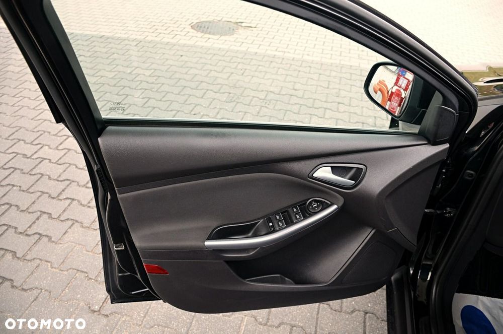 Ford Focus - 13
