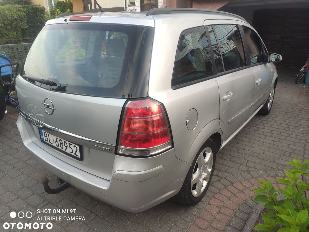 Opel Zafira