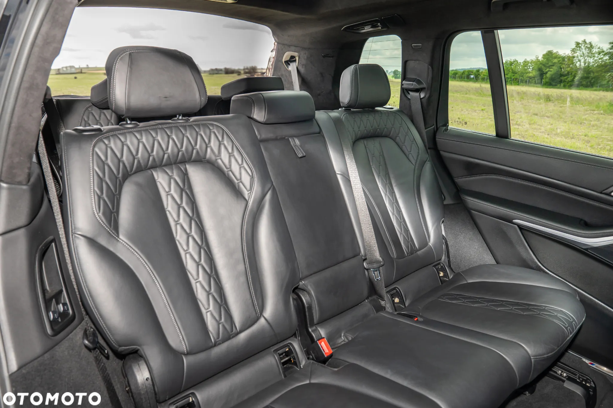 BMW X7 - 33