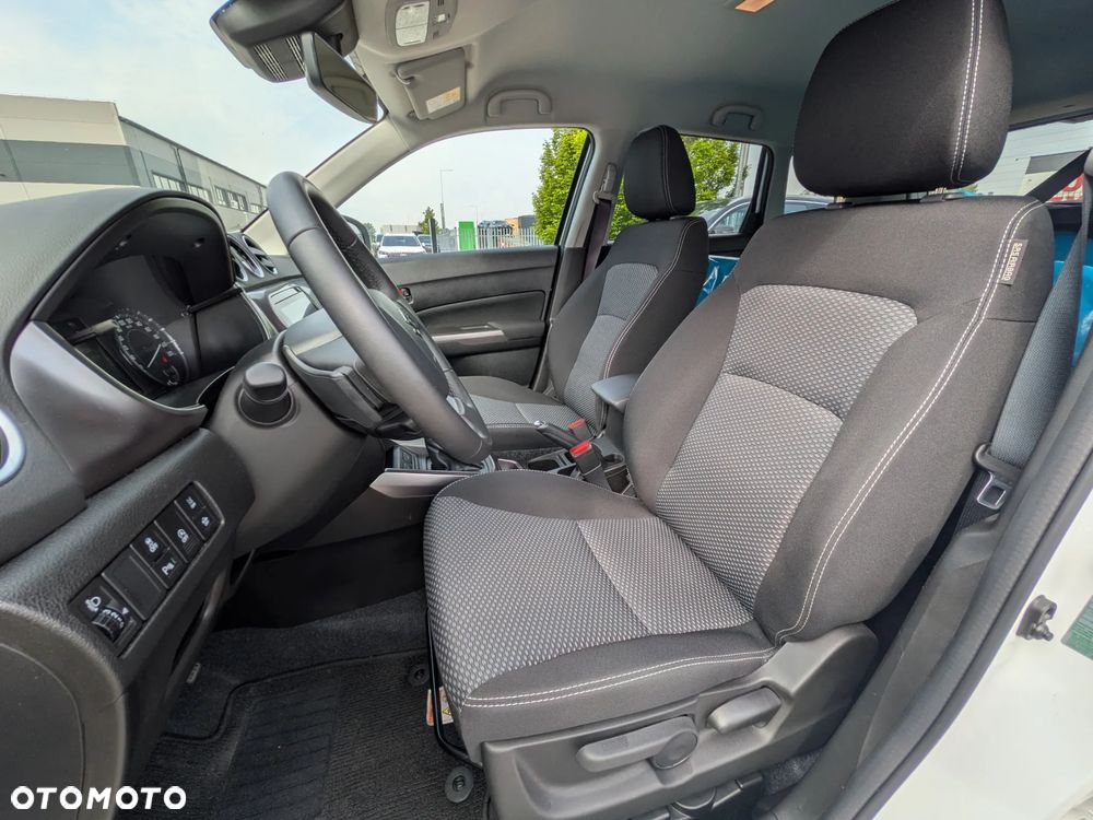 Suzuki Vitara 1.4 Boosterjet mHEV Premium Plus 2WD - 11