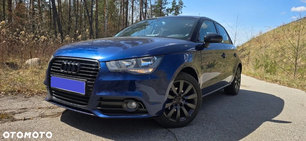 Audi A1 Sportback 1.6 TDI Ambition - 1