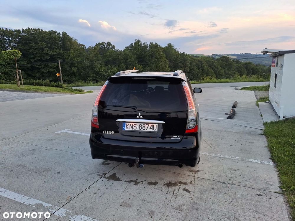 Mitsubishi Grandis 2.0 DID Intense - 3