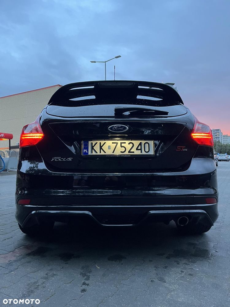 Ford Focus 1.6 EcoBoost Trend Sport - 11