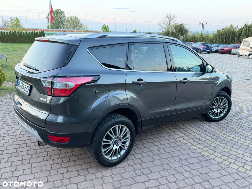 Ford Kuga - 27