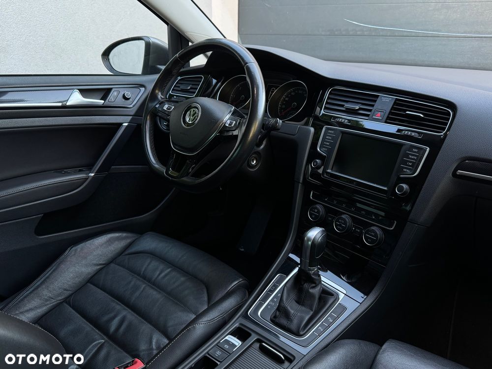 Volkswagen Golf 2.0 TDI (BlueMotion Technology) DSG Highline - 23