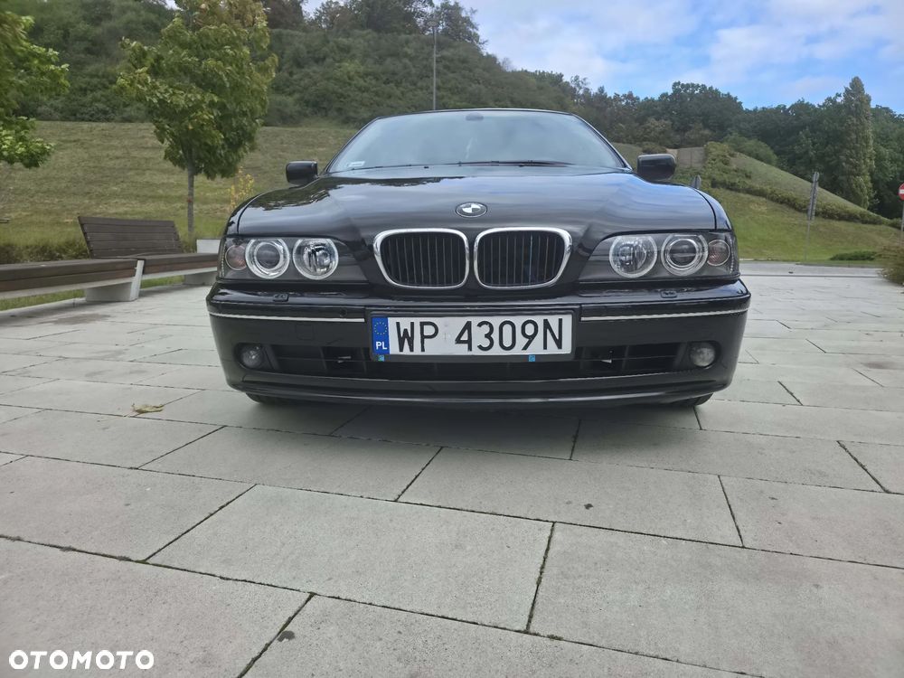 BMW Seria 5 525i - 10