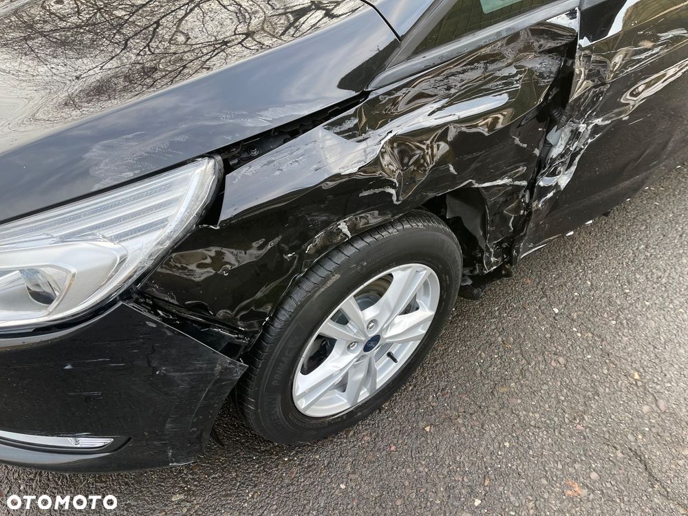 Ford Galaxy 1.5 EcoBoost Start-Stopp Business Edition - 24