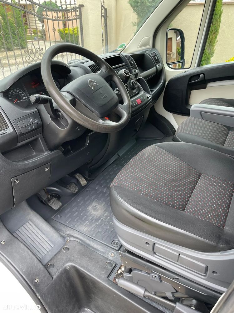 Ford Transit - 9
