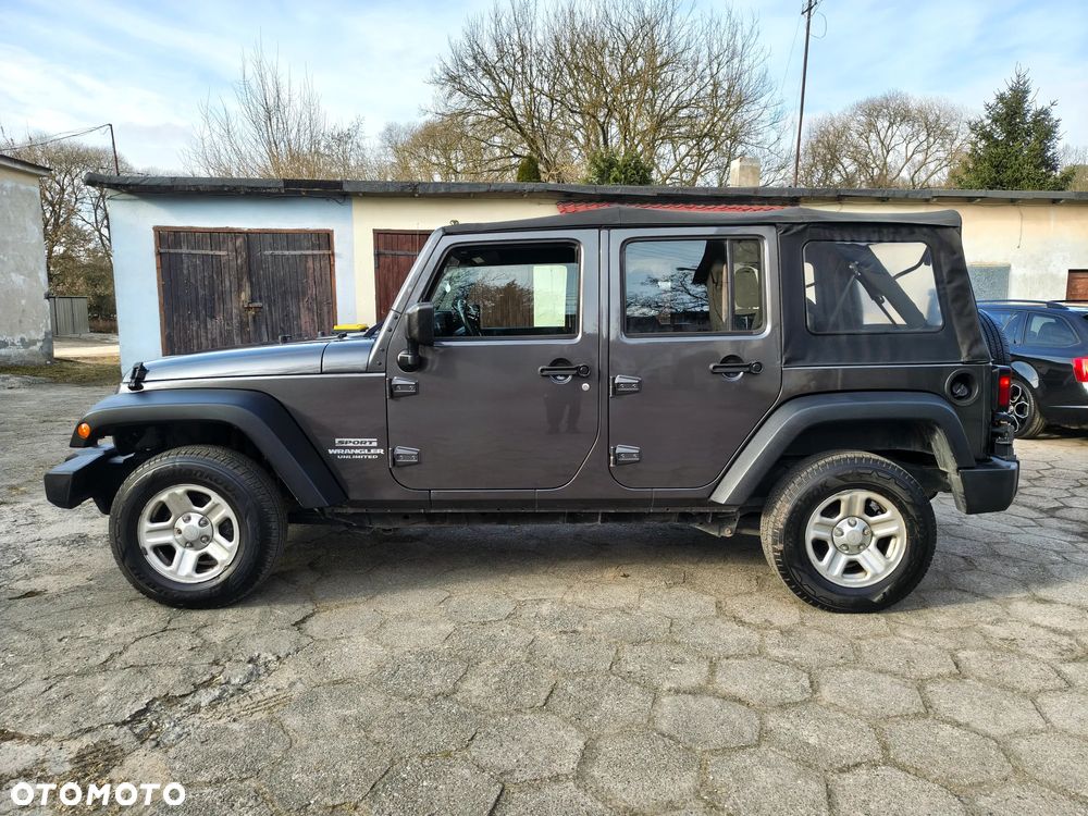 Jeep Wrangler Unlimited 3.6 Automatik X - 3