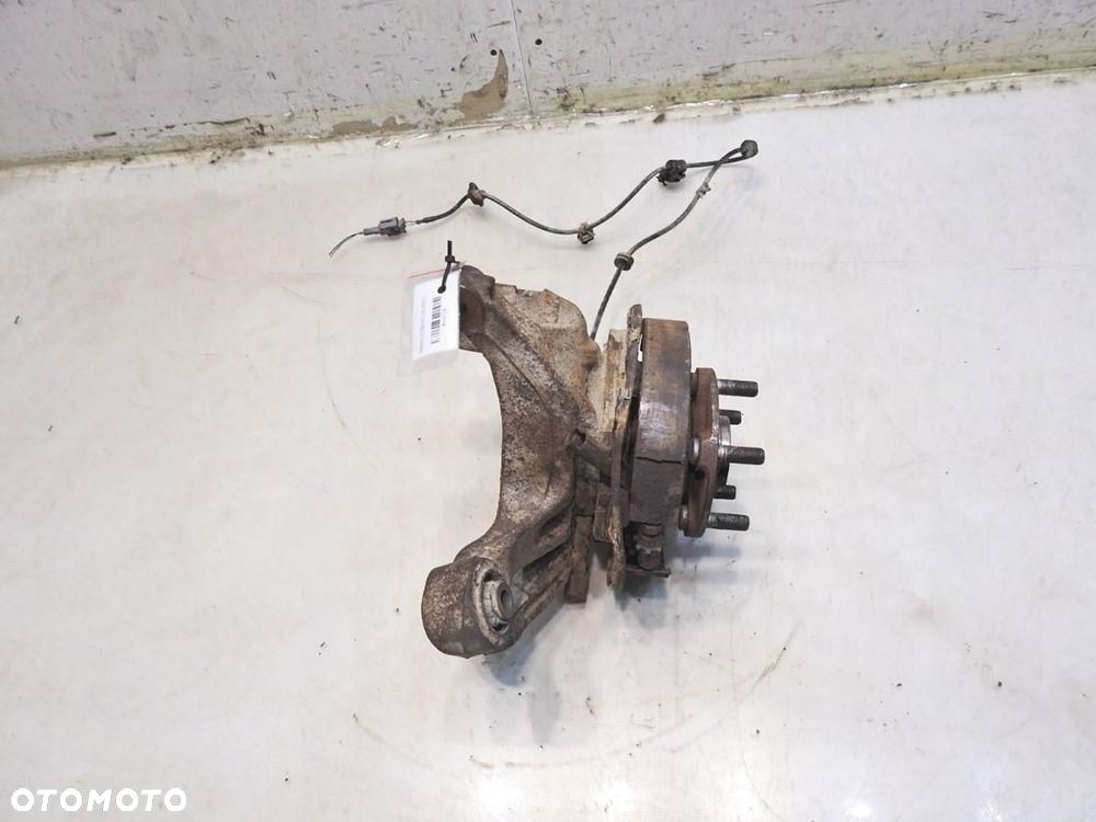 PIASTA ZWROTNICA LEWY TYŁ Z ABS SUBARU OUTBACK IV 2.0 D - 7