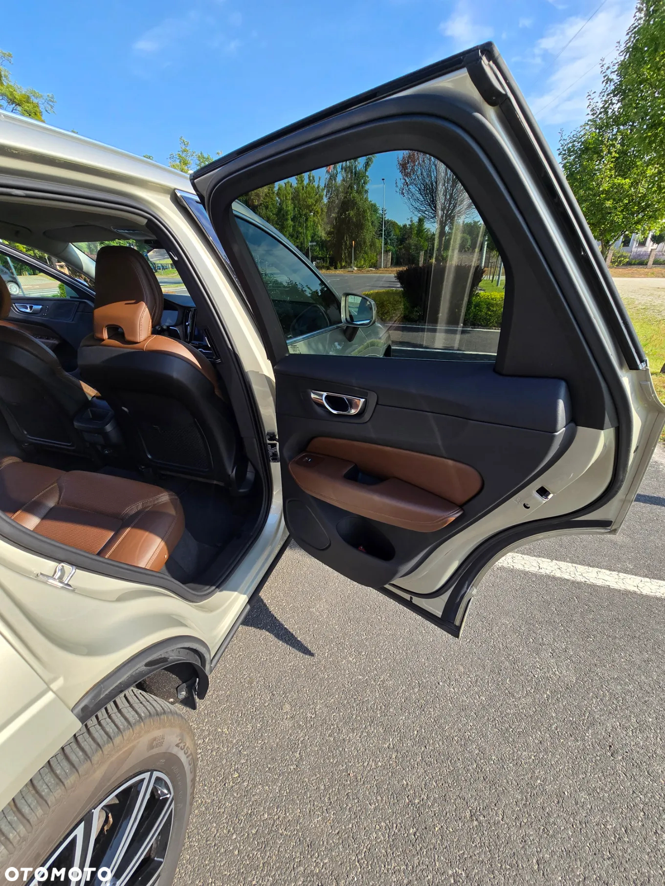 Volvo XC 60 T5 AWD Inscription - 23