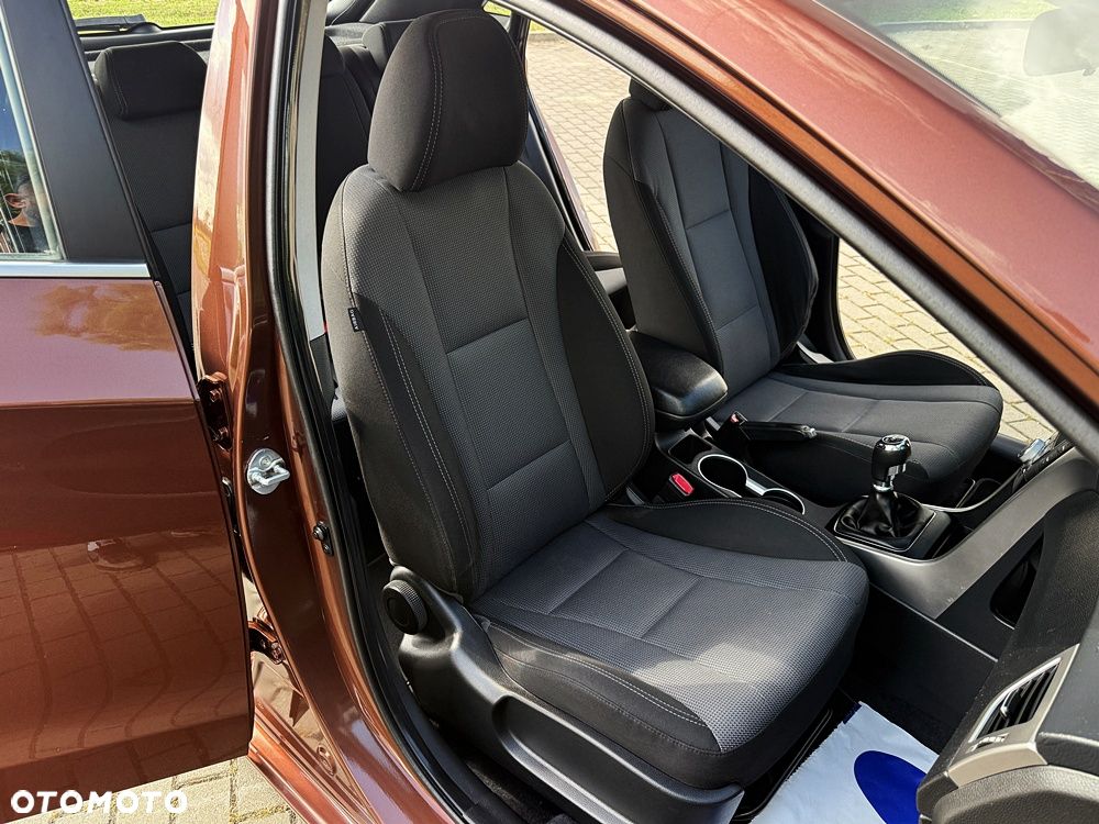 Hyundai i30 1.6 CRDi Comfort - 25