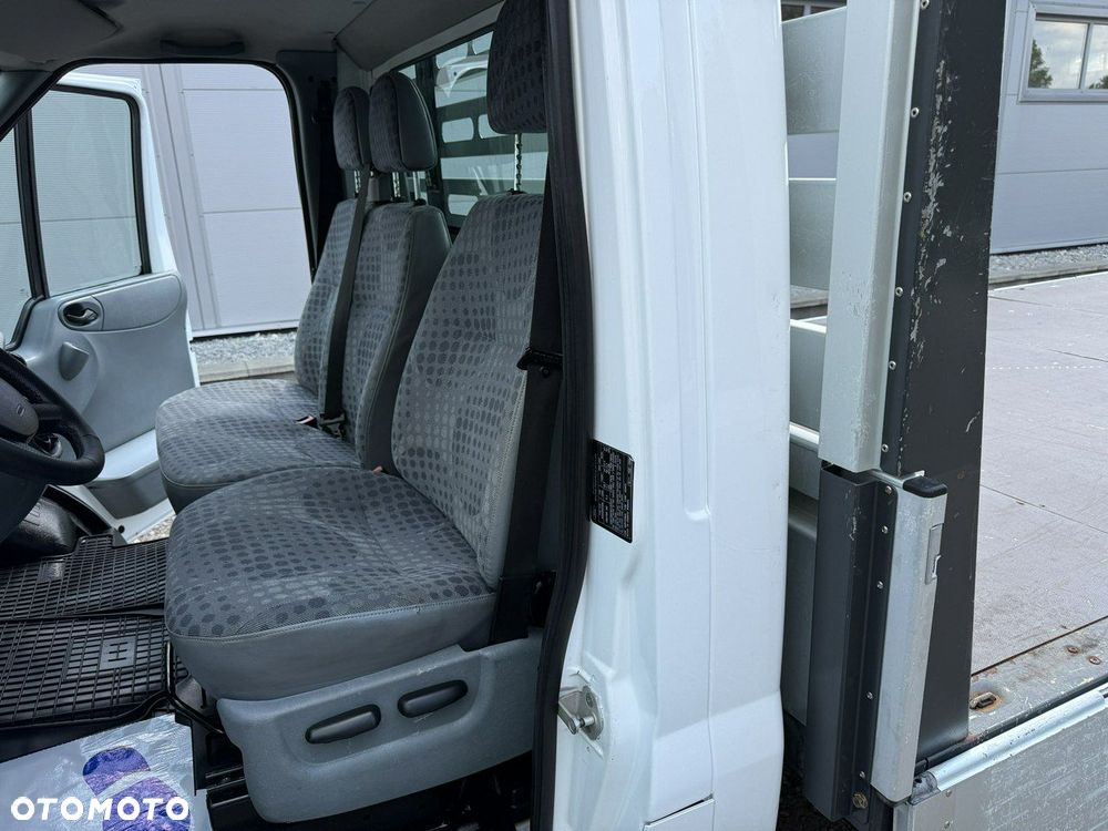 Ford Transit - 9