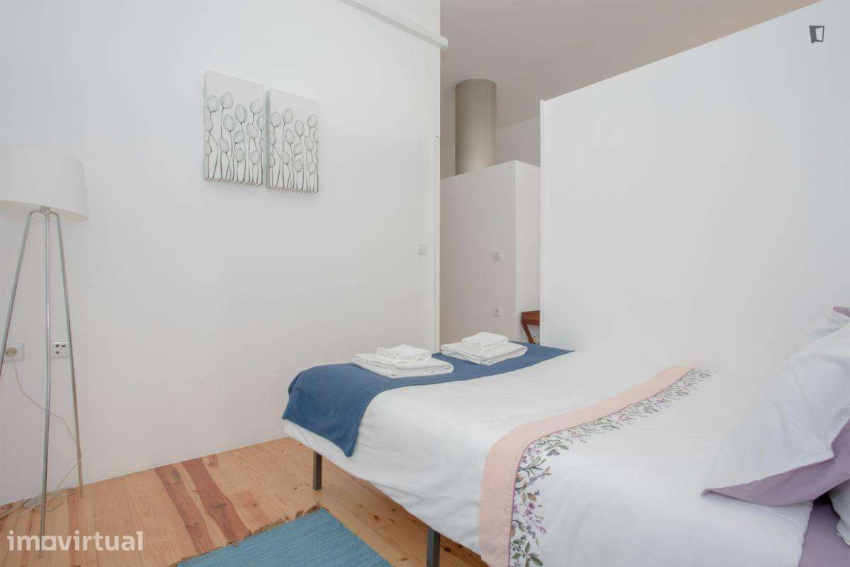 Apartamento com 2 quartos - localizado em Santo Ildefonso Porto - Grande imagem: 5/35