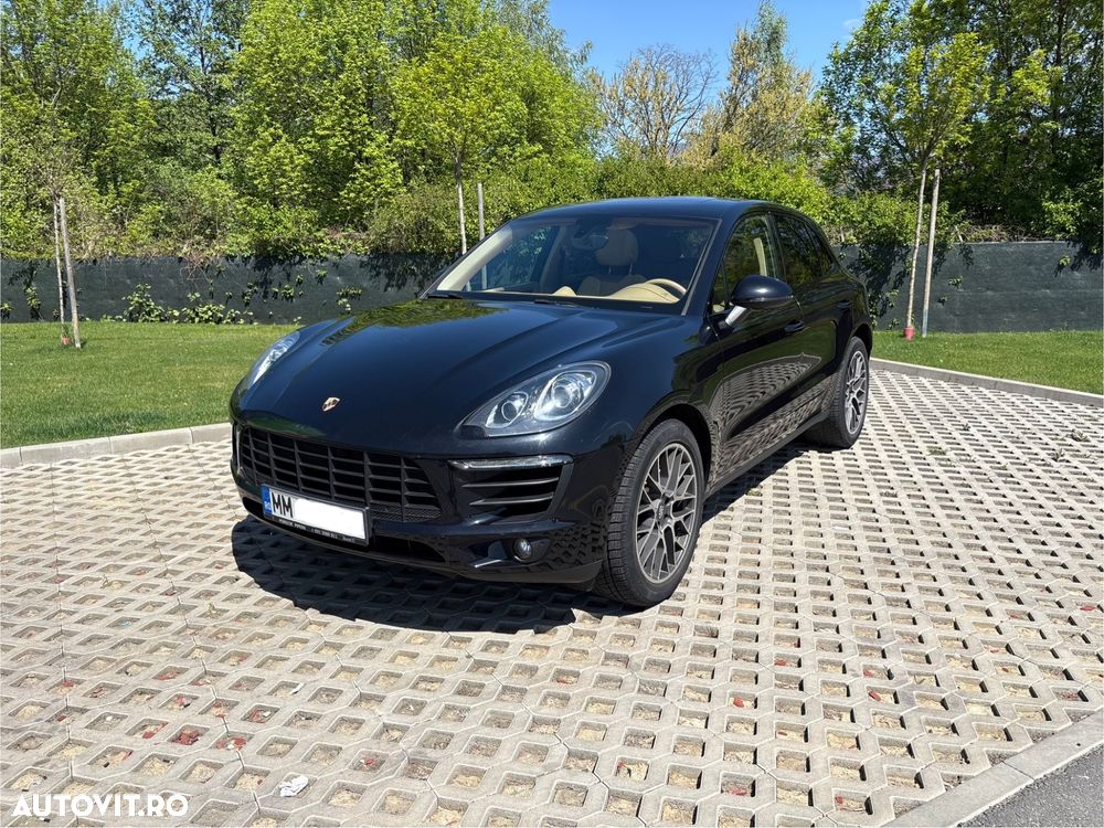 Porsche Macan - 1