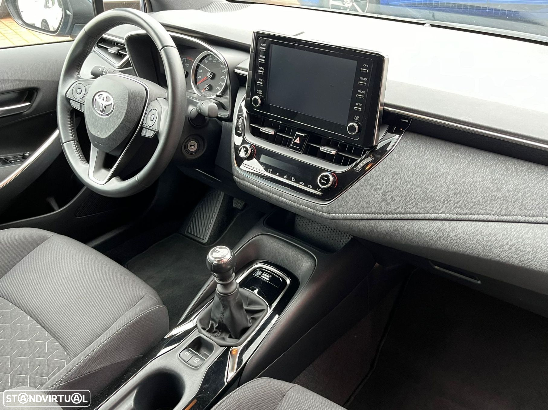 Toyota Corolla 1.2T Active - 33