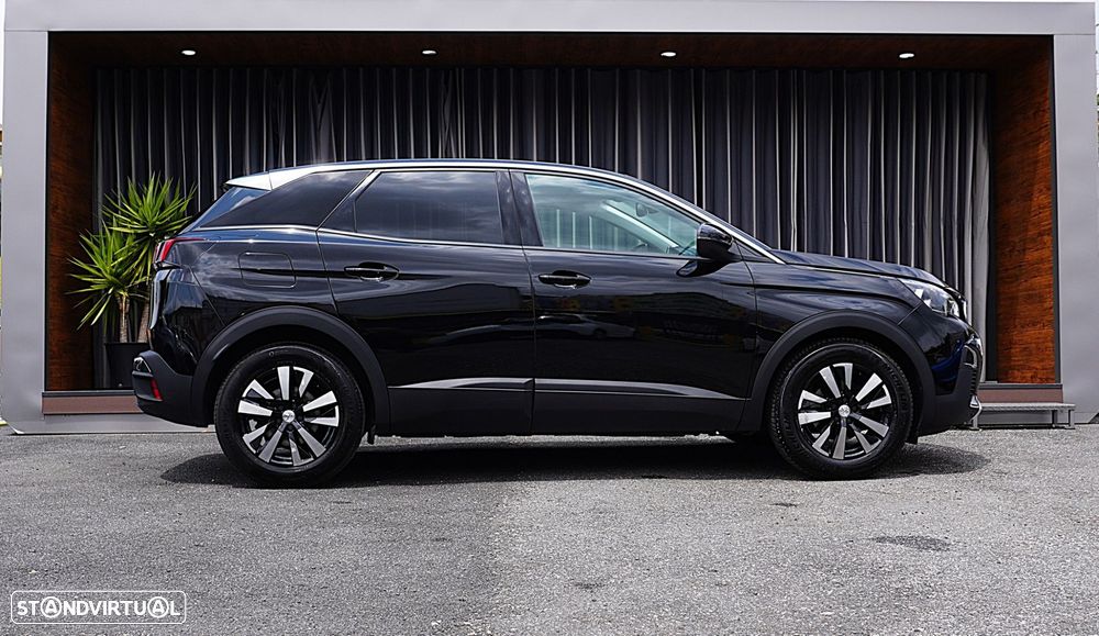 Peugeot 3008 PureTech 130 Stop & Start GPF EAT8 Active — fotografia 9