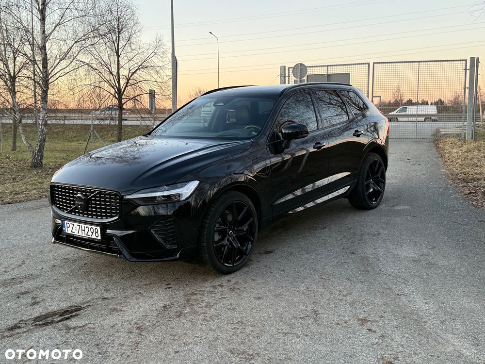 Volvo XC 60 T6 Plug-In Hybrid AWD Plus Black Edition - 8