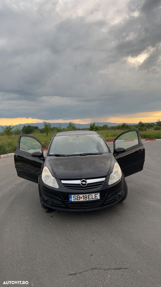 Opel Corsa 1.2i Cosmo - 2