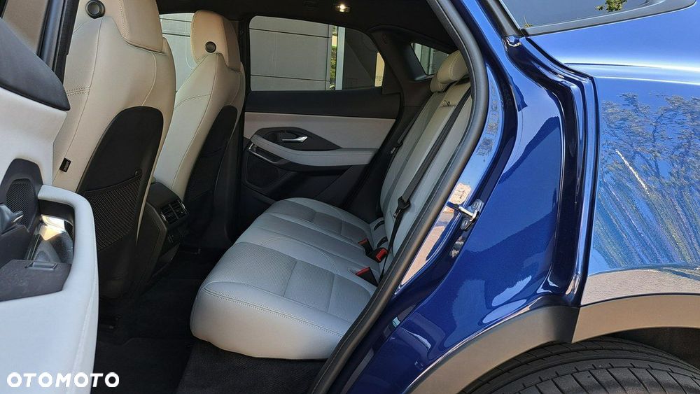 Jaguar E-Pace - 14