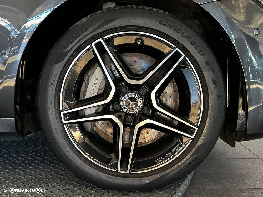 Mercedes-Benz E 300 de 9G-TRONIC AMG Line - 3