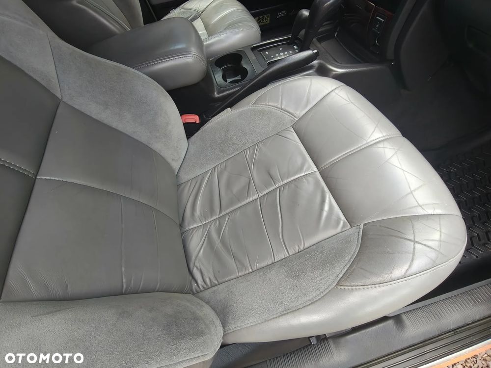 Jeep Grand Cherokee - 8