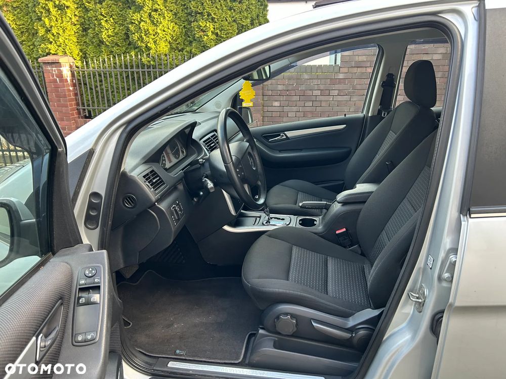 Mercedes-Benz Klasa B 200 Autotronic Special Edition - 5