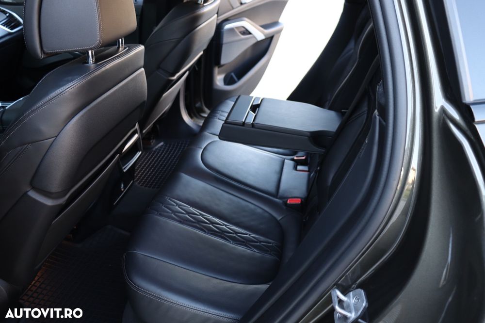 BMW X6 - 10