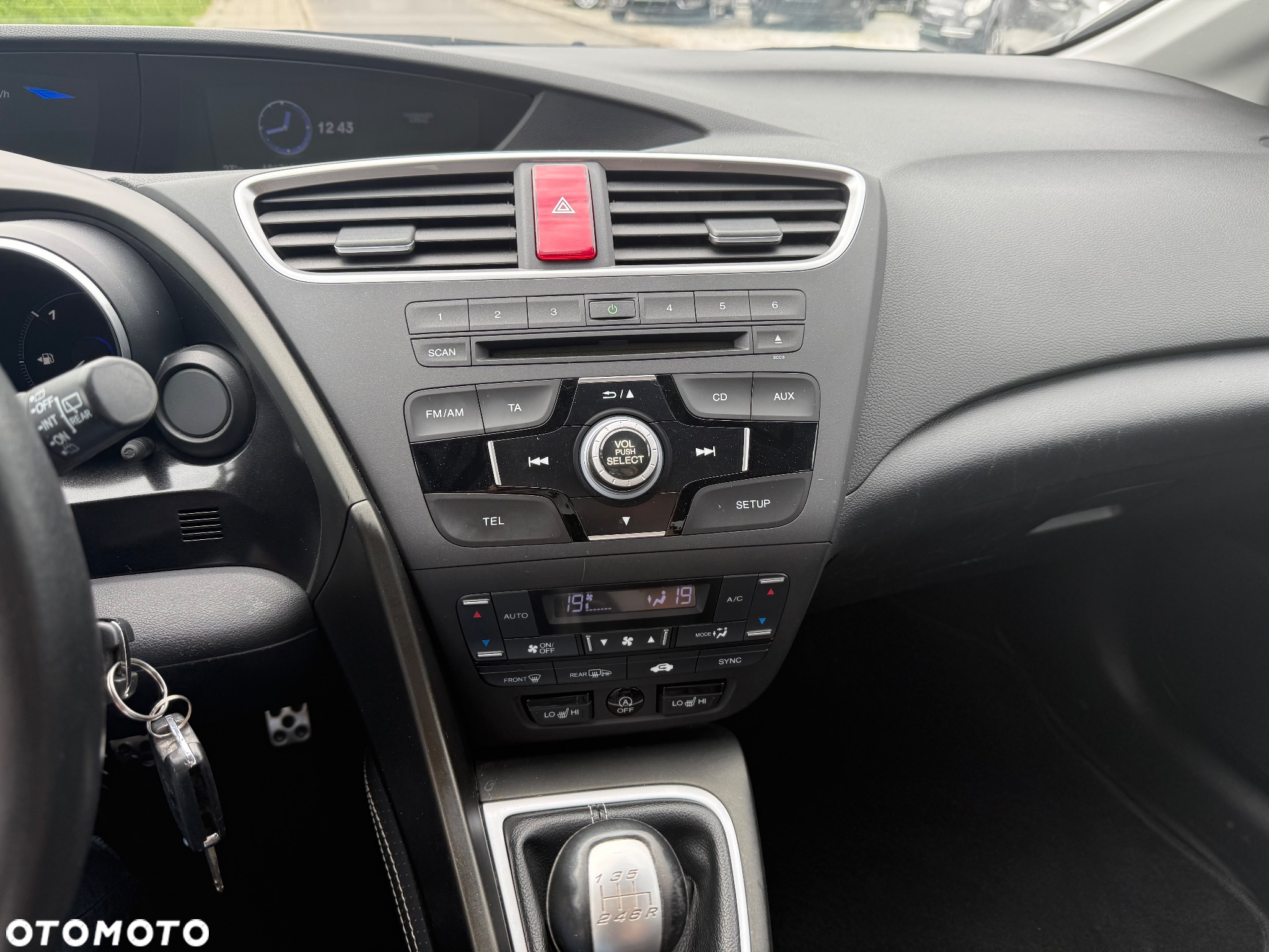 Honda Civic 1.4 Comfort - 15