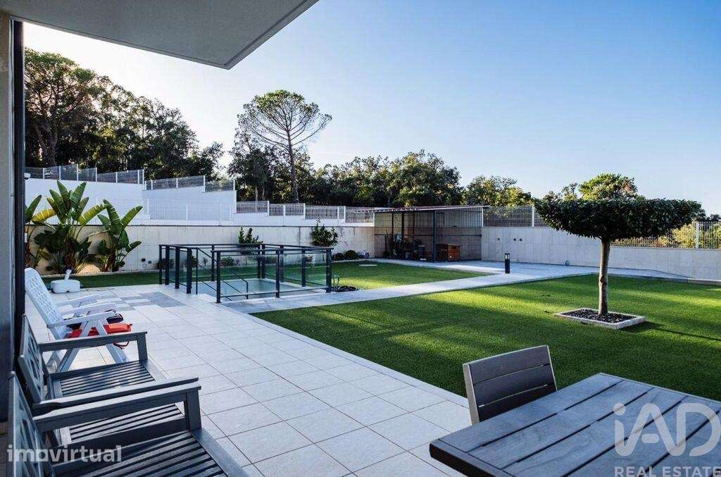 Apartamento T3 em Parceiros e Azoia de 112,7 m2 - Grande imagem: 2/26