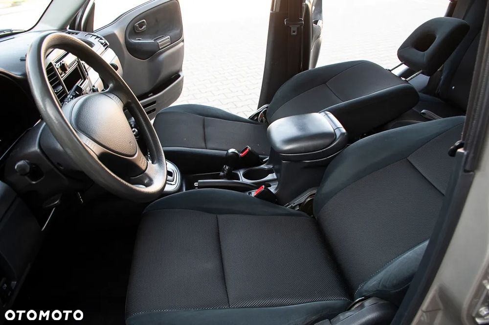 Suzuki Grand Vitara - 17